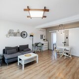 Branesti- Islaz Inchiriere casa mica, cu suflet, la curte